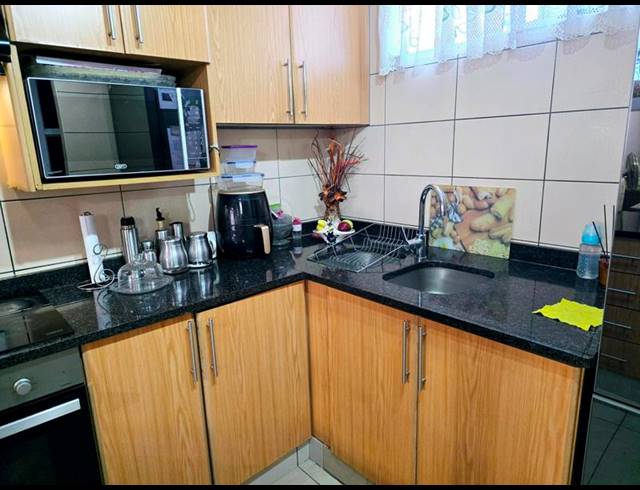 3 BEDROOM APARTMENT FOR SALE IN SOUTH BEACH